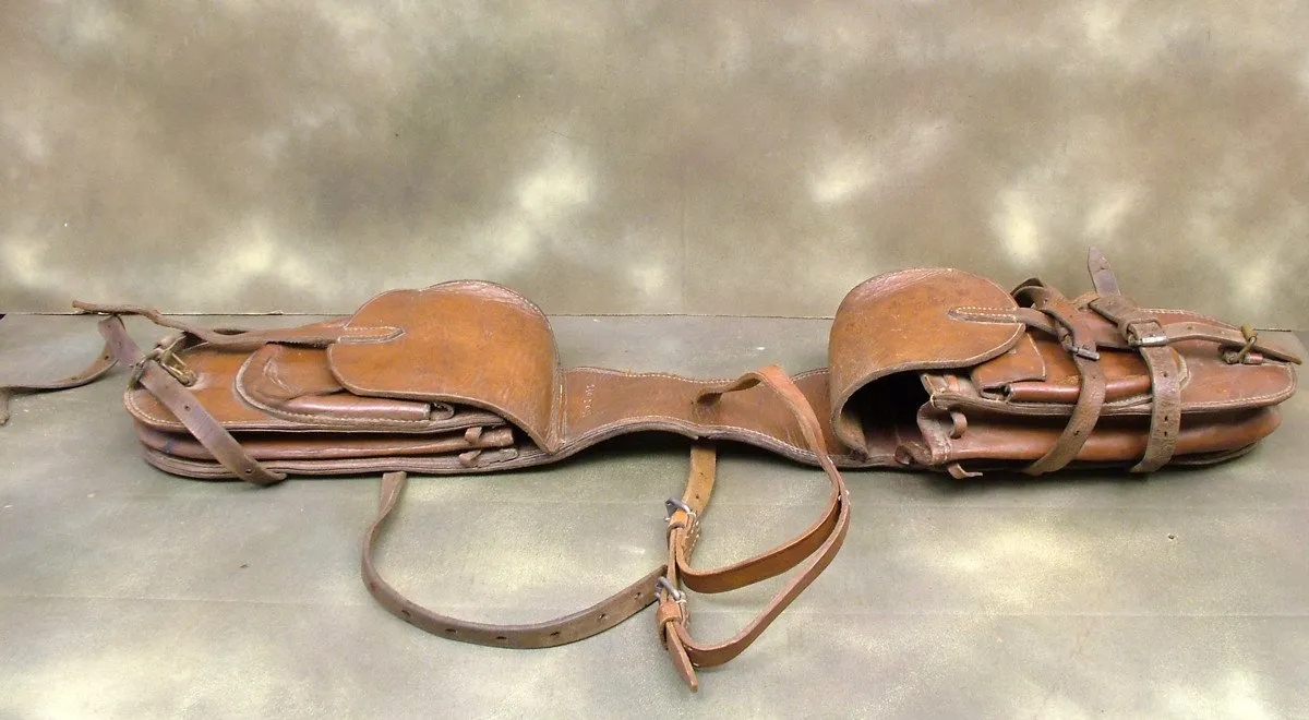 German WW1/WW2 Packtashen 34 Saddle Bag: Mounted & Motorcycle Troop Issue (One Only)