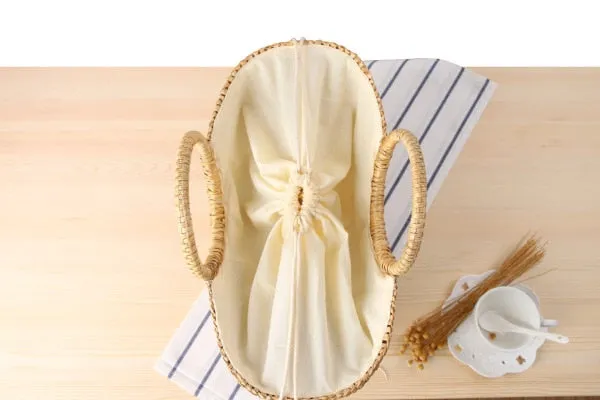 Handbags for women hand-carried straw bag handmade yellow grass woven women's bag colorful tassel wool ball beach bag