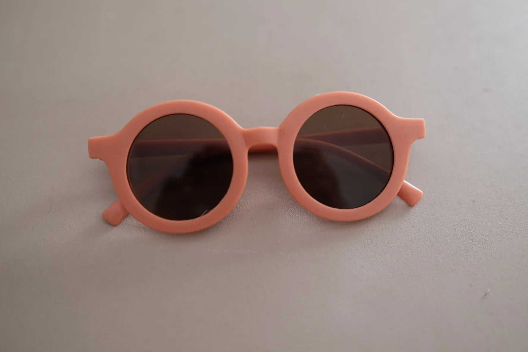 Kids Roundie Shades