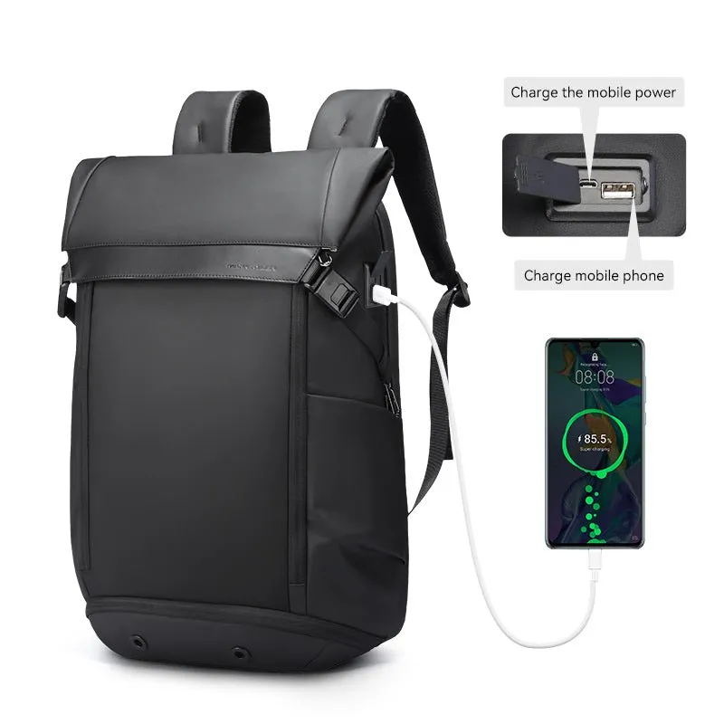 Urban Travel:  Multifunctional backpack